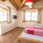 Herzl Hof Гостевой дом 3*